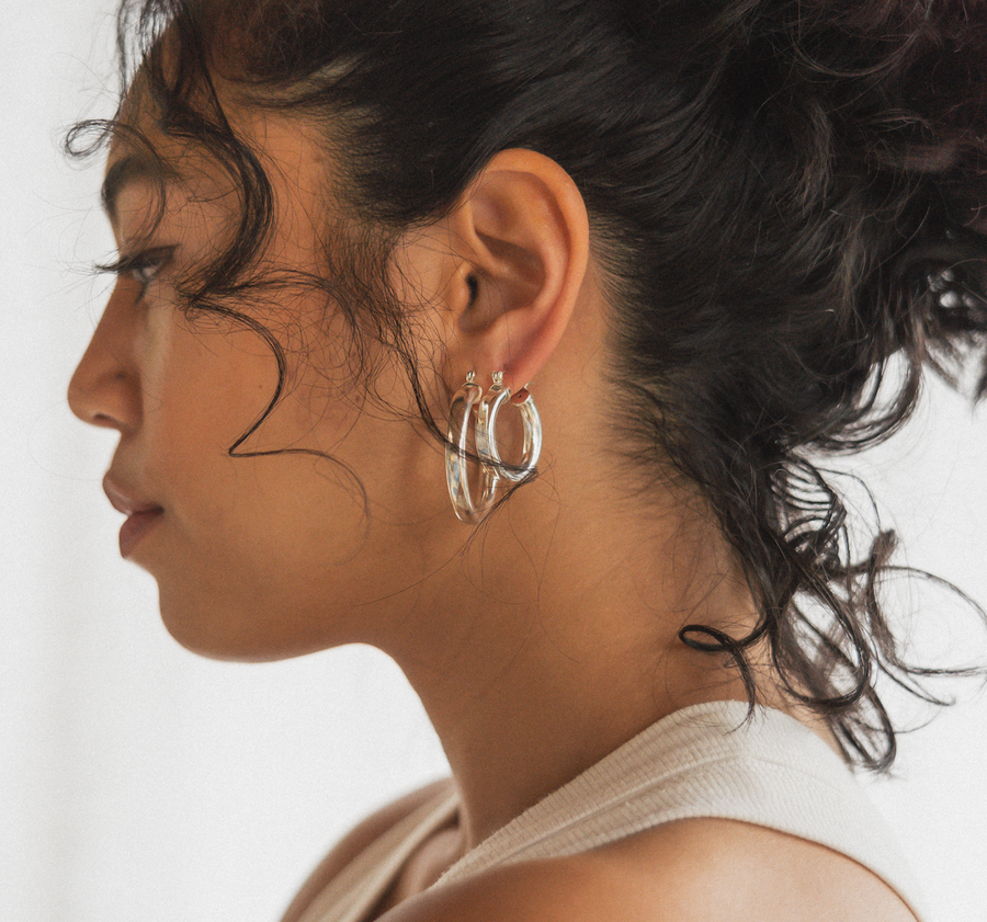 Lina hoops (gold or silver)