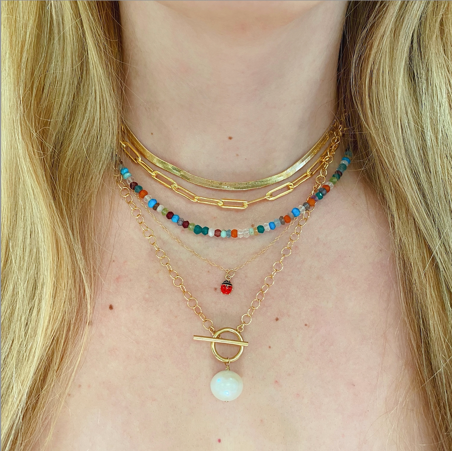 Clover herringbone necklace